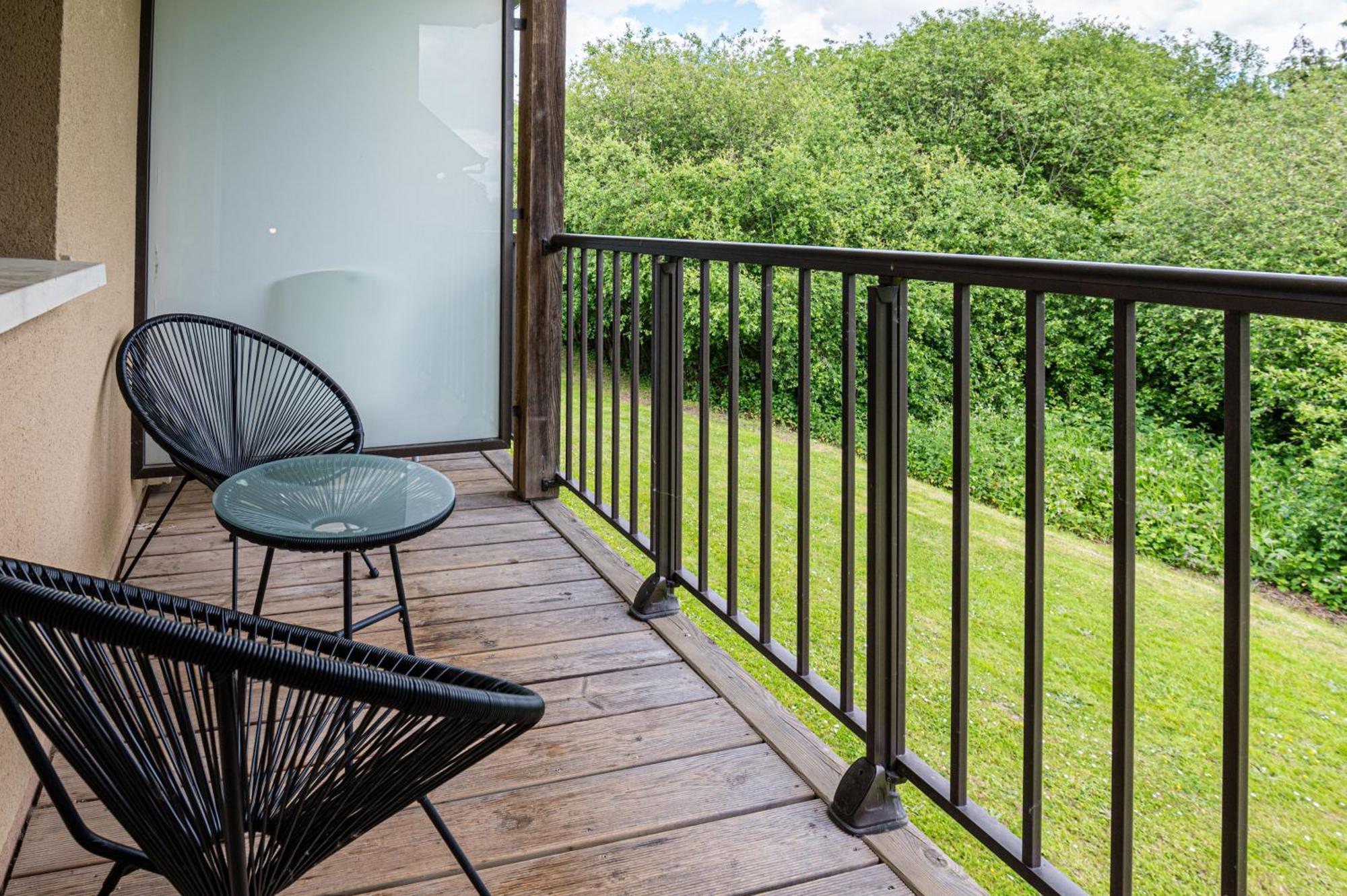 Appartement Cosy 5 Mins Honfleur Piscine Terrasse Équemauville Exterior foto
